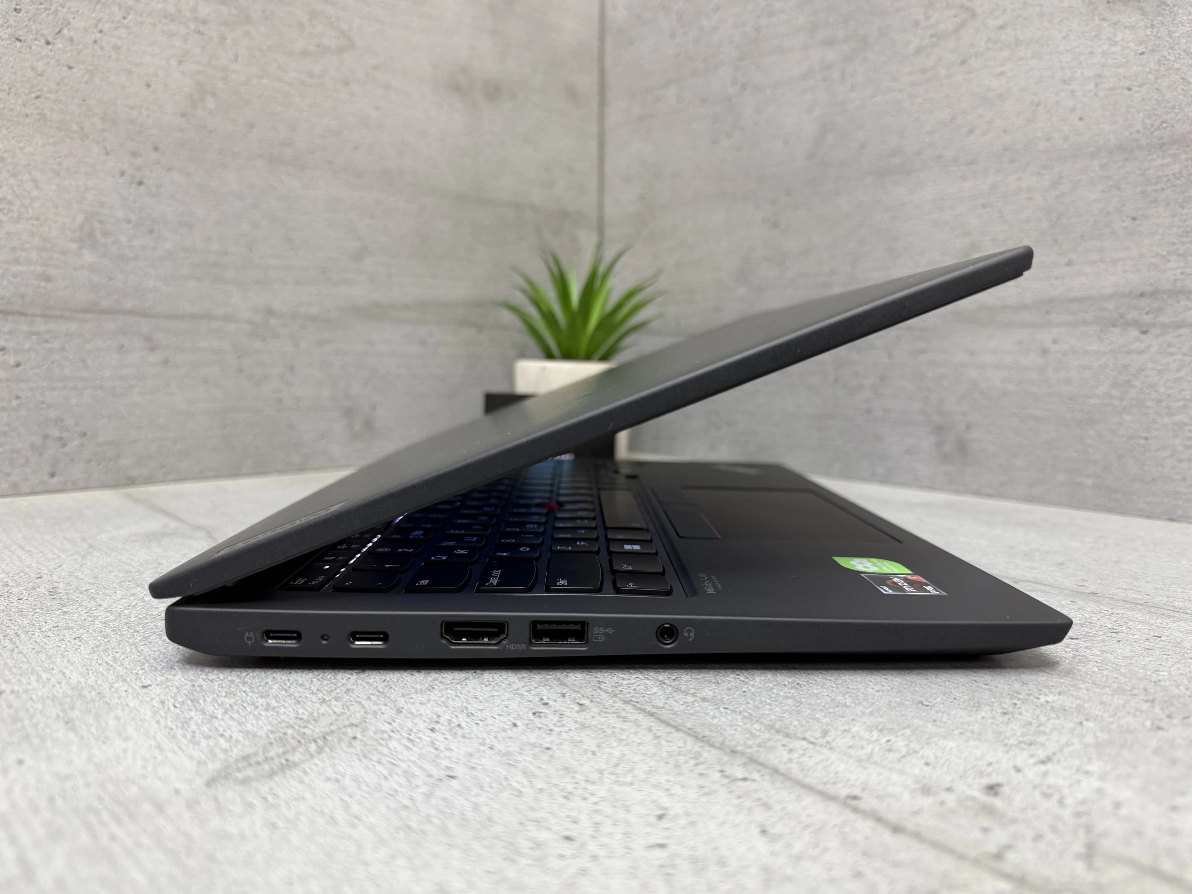 Ноутбук Lenovo ThinkPad X13 Gen 3 256 ssd