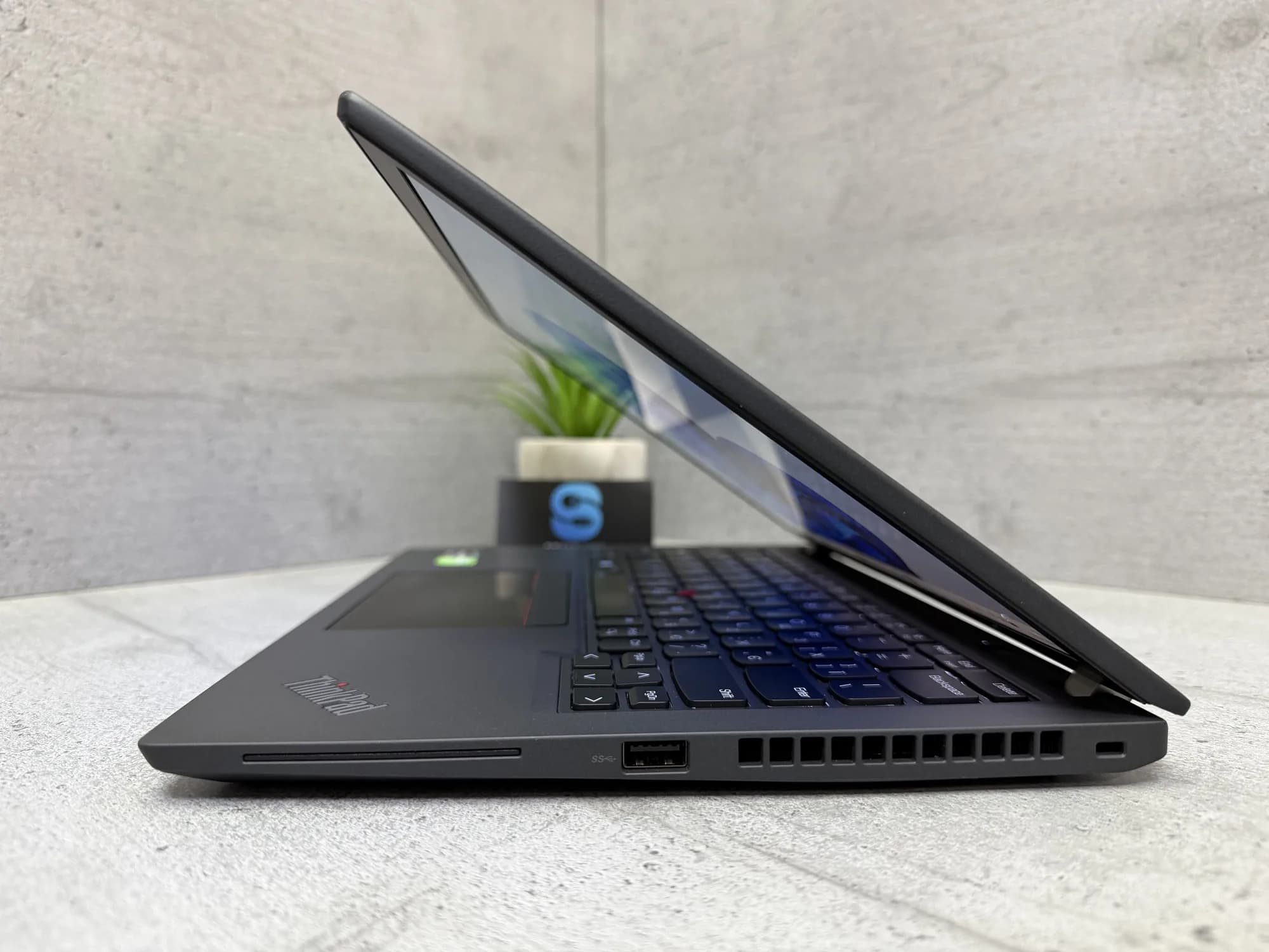 Ноутбук Lenovo ThinkPad X13 Gen 3 512 ssd